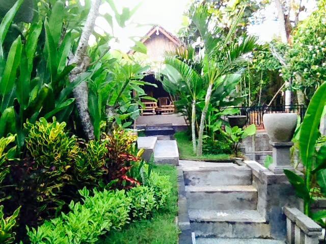 Kerta Family Bed And Breakfast Ubud Exteriör bild